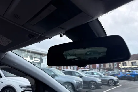 37 of 44 for Vauxhall Corsa 1.4i ecoFLEX SRi Euro 6 3dr