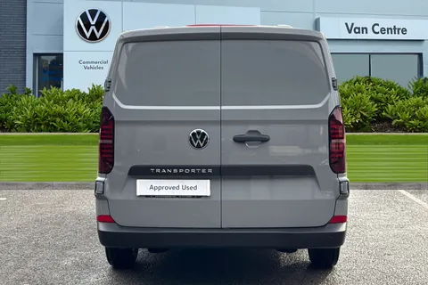 PE75VWW Volkswagen Transporter T28 Panel Van Commerce SWB 110 PS 2.0 TDI 6sp Manual Thumbnail #5