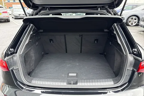 SO72UGJ Audi A3 S line 35 TDI 150 PS S tronic Thumbnail #8