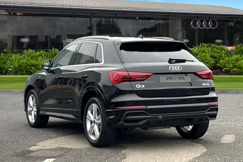  Audi Q3 2.0 TDI 35 S line S Tronic Euro 6 (s/s) 5dr Thumbnail #3