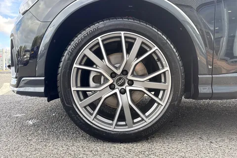  Audi Q3 2.0 TFSI 40 Black Edition S Tronic quattro Euro 6 (s/s) 5dr Thumbnail #10