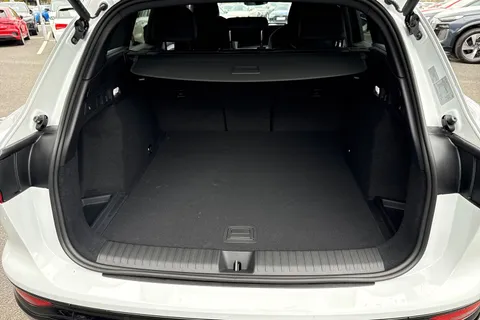  Audi Q6 E-Tron 83kWh S line Auto 5dr Thumbnail #7