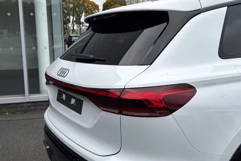  Audi Q6 E-Tron 83kWh S line Auto 5dr Thumbnail #8