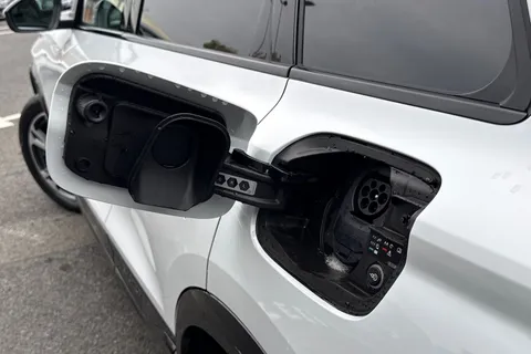  Audi Q6 E-Tron 83kWh S line Auto 5dr Thumbnail #32