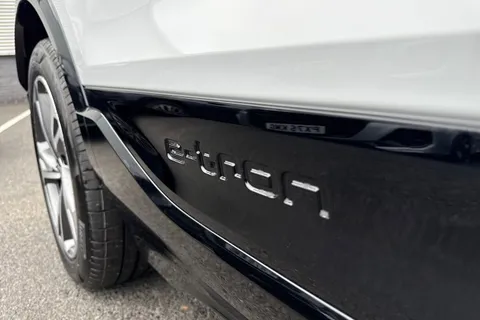  Audi Q6 E-Tron 83kWh S line Auto 5dr Thumbnail #33