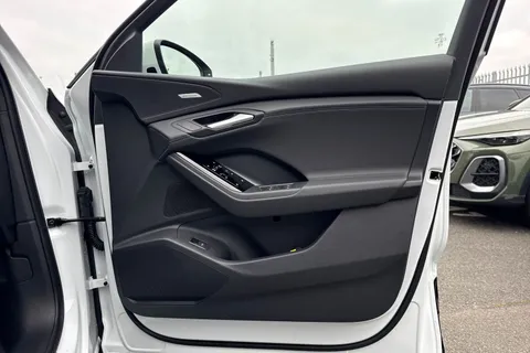  Audi Q6 E-Tron 83kWh S line Auto 5dr Thumbnail #49