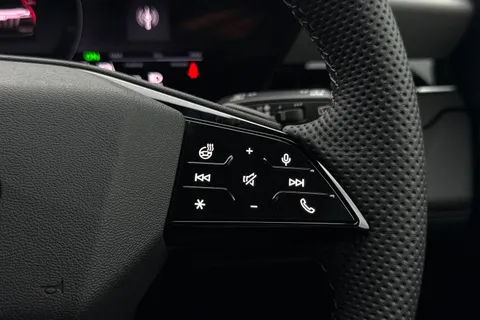  Audi Q6 E-Tron 83kWh S line Auto 5dr Thumbnail #54