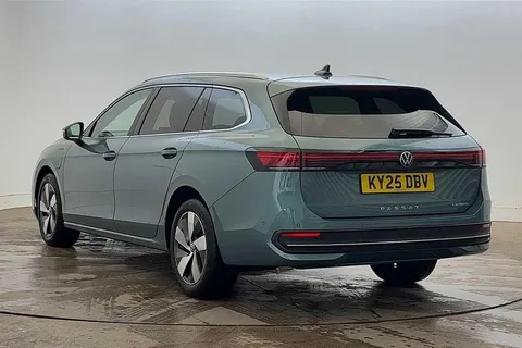 3 of 12 for Volkswagen Passat 1.5 TSI eHybrid Life 5dr DSG **INFO PACK + DRIVER ASSIST PACK**