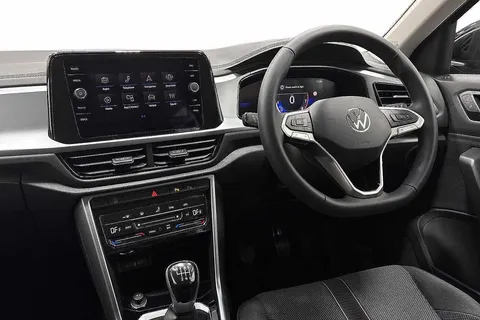 2 of 11 for Volkswagen T-Roc 1.0 TSI 115 Life 5dr **DELIVERY MILES**