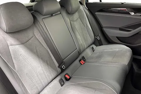 9 of 12 for Volkswagen Passat 1.5 TSI eHybrid Life 5dr DSG **INFO PACK + DRIVER ASSIST PACK**