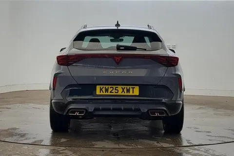 KW25XWT CUPRA Formentor 1.5 eHybrid 25.8kWh V2 DSG Euro 6 (s/s) 5dr Thumbnail #8
