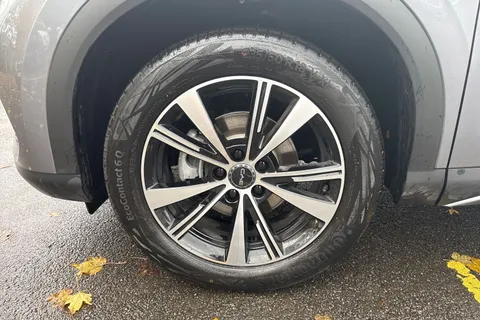 DV75KXU BYD ATTO 3 60.48kWh Comfort Auto 5dr Thumbnail #24