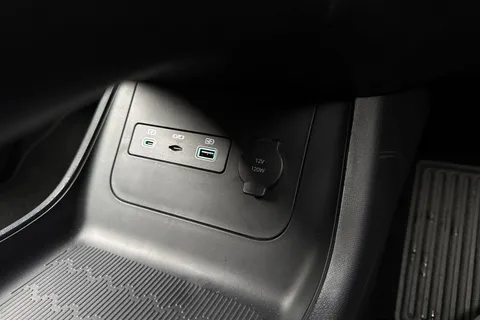 DV75KXU BYD ATTO 3 60.48kWh Comfort Auto 5dr Thumbnail #36