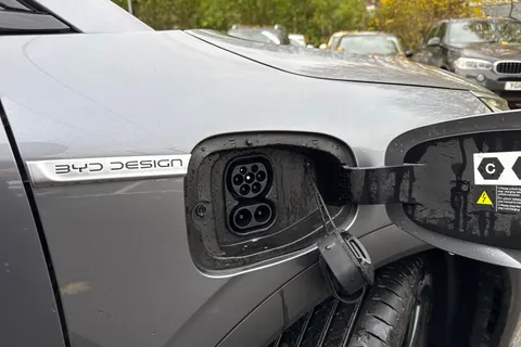 DV75KXU BYD ATTO 3 60.48kWh Comfort Auto 5dr Thumbnail #42