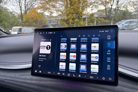 DV75KXU BYD ATTO 3 60.48kWh Comfort Auto 5dr Thumbnail #52