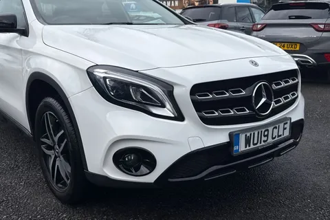 WU19CLF Mercedes-Benz Gla 1.6 GLA180 Urban Edition Euro 6 (s/s) 5dr Thumbnail #10