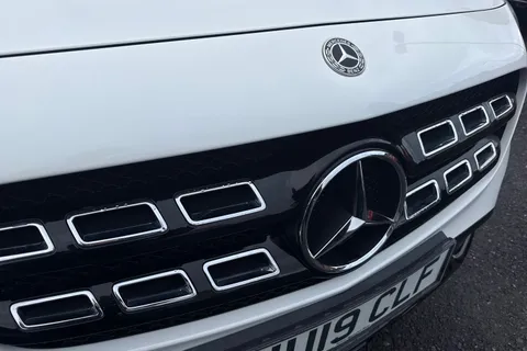 WU19CLF Mercedes-Benz Gla 1.6 GLA180 Urban Edition Euro 6 (s/s) 5dr Thumbnail #31