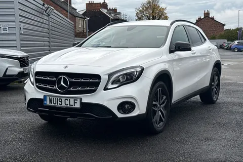 WU19CLF Mercedes-Benz Gla 1.6 GLA180 Urban Edition Euro 6 (s/s) 5dr Thumbnail #32