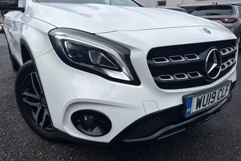 WU19CLF Mercedes-Benz Gla 1.6 GLA180 Urban Edition Euro 6 (s/s) 5dr Thumbnail #33
