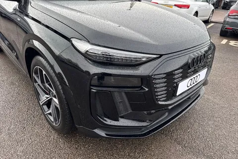  Audi Q6 E-Tron 100kWh Edition 1 Auto quattro 5dr Thumbnail #9