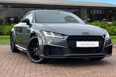 1 of 60 for Audi TT Coup- Black Edition 40 TFSI 197 PS S tronic