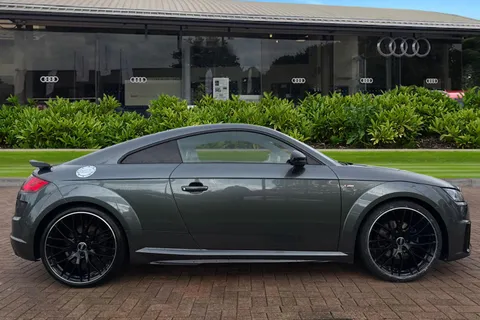 3 of 60 for Audi TT Coup- Black Edition 40 TFSI 197 PS S tronic