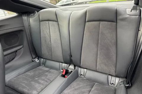 19 of 60 for Audi TT Coup- Black Edition 40 TFSI 197 PS S tronic