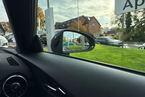 21 of 60 for Audi TT Coup- Black Edition 40 TFSI 197 PS S tronic