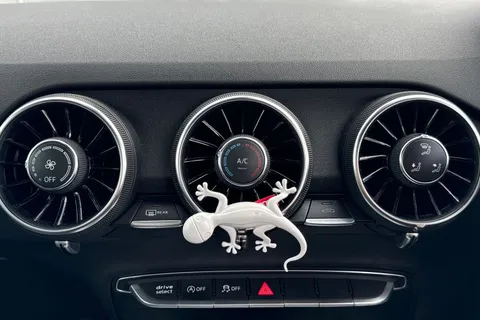 22 of 60 for Audi TT Coup- Black Edition 40 TFSI 197 PS S tronic