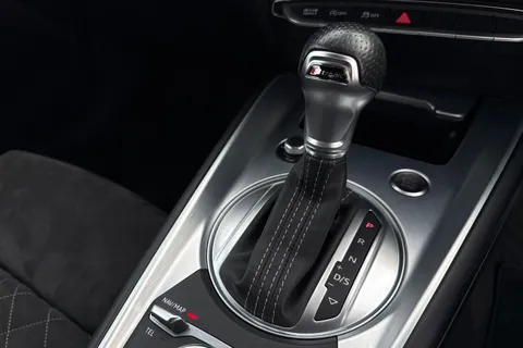 23 of 60 for Audi TT Coup- Black Edition 40 TFSI 197 PS S tronic