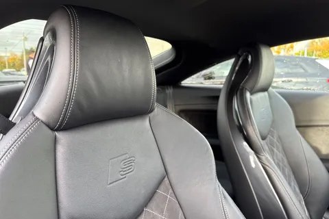 24 of 60 for Audi TT Coup- Black Edition 40 TFSI 197 PS S tronic