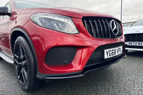 YG68VPX Mercedes-Benz Gle 3.0 GLE350d V6 AMG Night Edition (Premium Plus) Coupe G-Tronic+ 4MATIC Euro 6 (s/s) 5dr Thumbnail #9