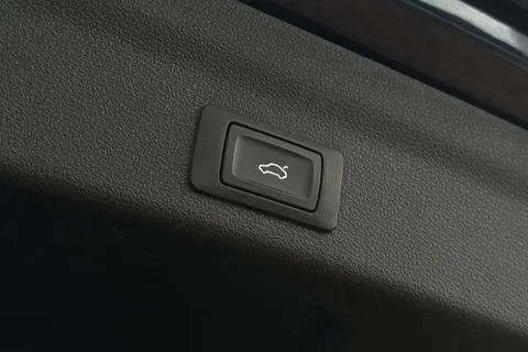 DL72KDN Audi A6 Avant Avant S line 40 TDI quattro 204 PS S tronic Thumbnail #28