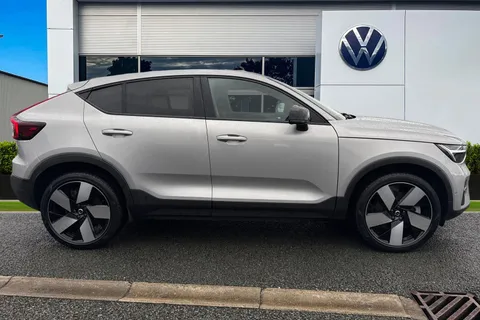 CF72KMU Volvo C40 Recharge 69kWh Ultimate Auto 5dr Thumbnail #4