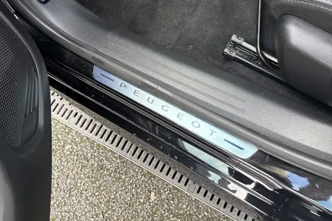 38 of 66 for PEUGEOT e-208 50kWh GT Premium Auto 5dr