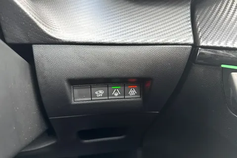 43 of 66 for PEUGEOT e-208 50kWh GT Premium Auto 5dr