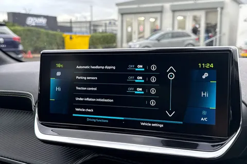 52 of 66 for PEUGEOT e-208 50kWh GT Premium Auto 5dr