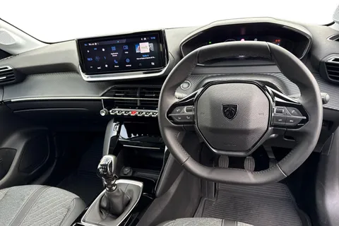 KP25UFY PEUGEOT 208 1.2 PureTech Allure Euro 6 (s/s) 5dr Thumbnail #18