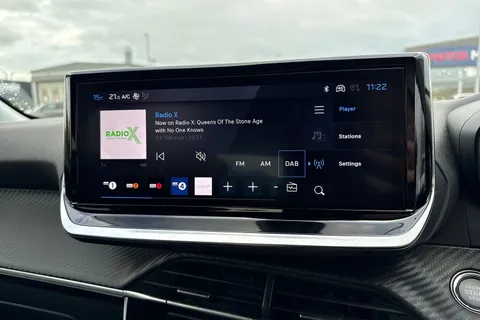 KP25UFY PEUGEOT 208 1.2 PureTech Allure Euro 6 (s/s) 5dr Thumbnail #44