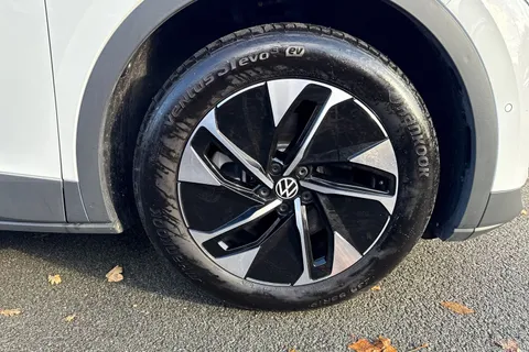 7 of 50 for Volkswagen ID.4 210kW 4MOTION Match Pro 77kWh 5dr Auto | Rear Camera | LED Lights