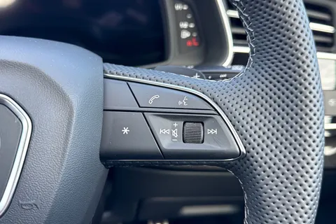 Audi Q7 3.0 TDI V6 Black Edition Tiptronic quattro Euro 6 (s/s) 5dr Thumbnail #26