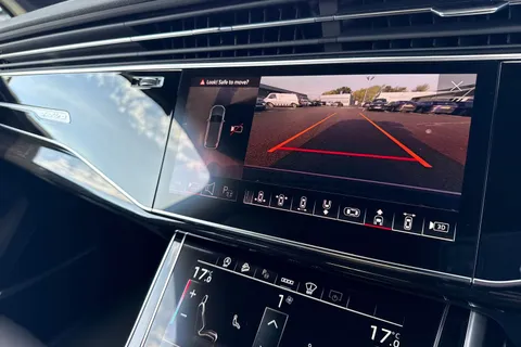 Audi Q7 3.0 TDI V6 Black Edition Tiptronic quattro Euro 6 (s/s) 5dr Thumbnail #34
