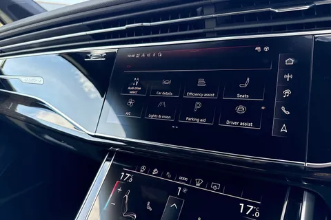 Audi Q7 3.0 TDI V6 Black Edition Tiptronic quattro Euro 6 (s/s) 5dr Thumbnail #44