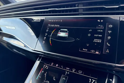 Audi Q7 3.0 TDI V6 Black Edition Tiptronic quattro Euro 6 (s/s) 5dr Thumbnail #46