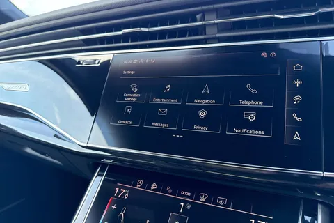 Audi Q7 3.0 TDI V6 Black Edition Tiptronic quattro Euro 6 (s/s) 5dr Thumbnail #56