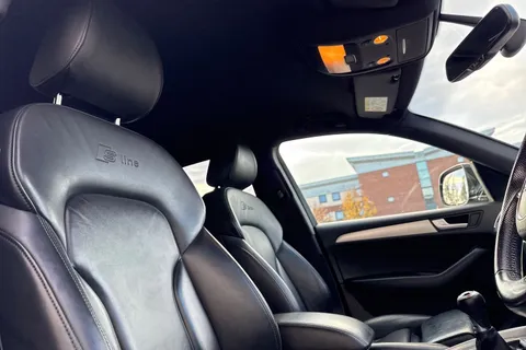 20 of 59 for Audi Q5 2.0 TDI S line quattro Euro 5 (s/s) 5dr