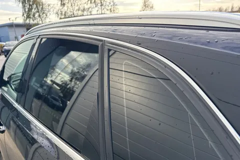 27 of 59 for Audi Q5 2.0 TDI S line quattro Euro 5 (s/s) 5dr