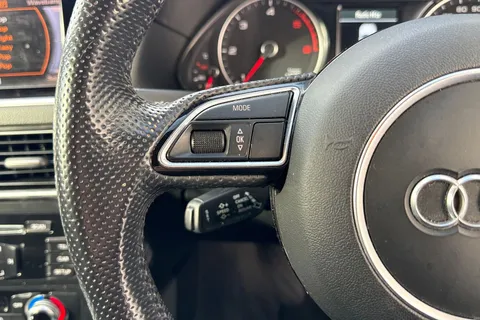 45 of 59 for Audi Q5 2.0 TDI S line quattro Euro 5 (s/s) 5dr