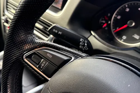 46 of 59 for Audi Q5 2.0 TDI S line quattro Euro 5 (s/s) 5dr