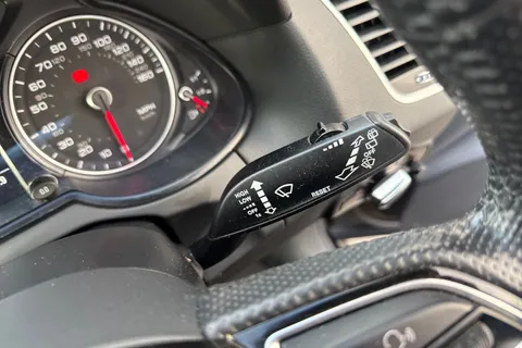 48 of 59 for Audi Q5 2.0 TDI S line quattro Euro 5 (s/s) 5dr